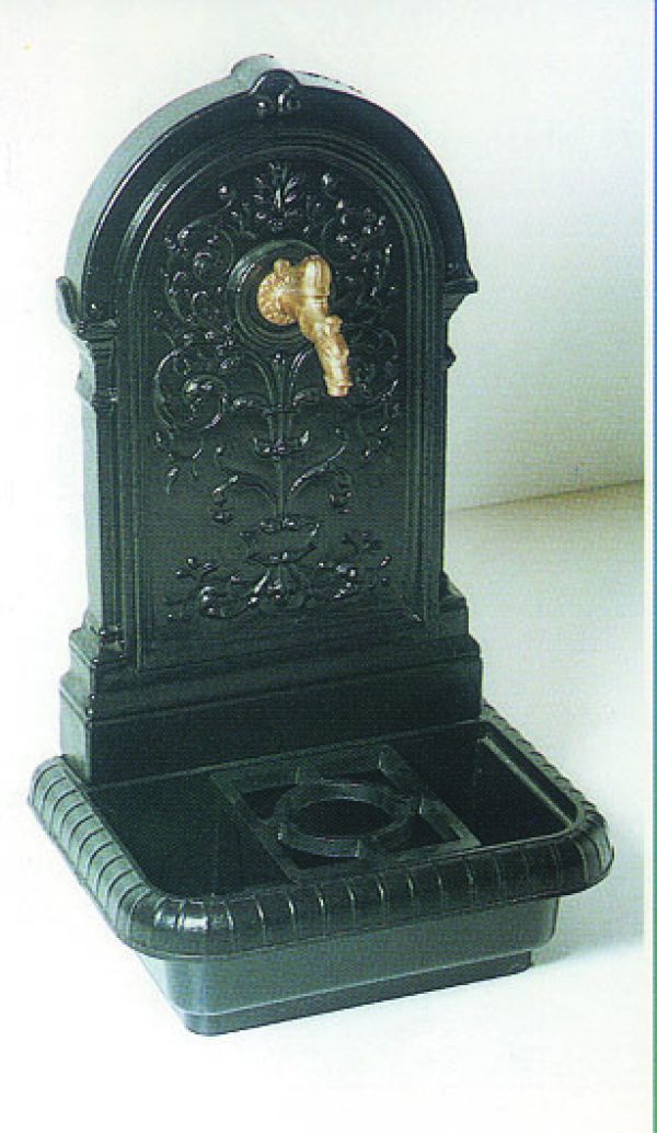 Standgußbrunnen ALU Guß Grün_Weiss oder Schwarz_Weiss, ohne Ventil, handbemalt datei Standgußbrunnen ALU Guß Grün_Weiss oder Schwarz_Weiss, ohne Ventil, handbemalt datei